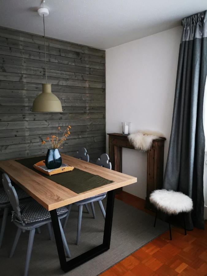 Ludwigslust - Ferienappartement Mit Bergblick 施万高 外观 照片